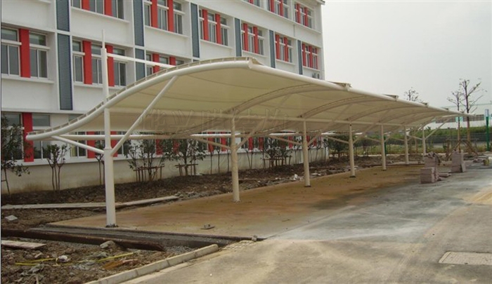 膜結(jié)構(gòu)車棚案市場(chǎng).jpg